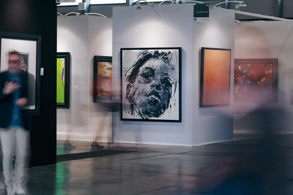 exposition d art grenoble.webp